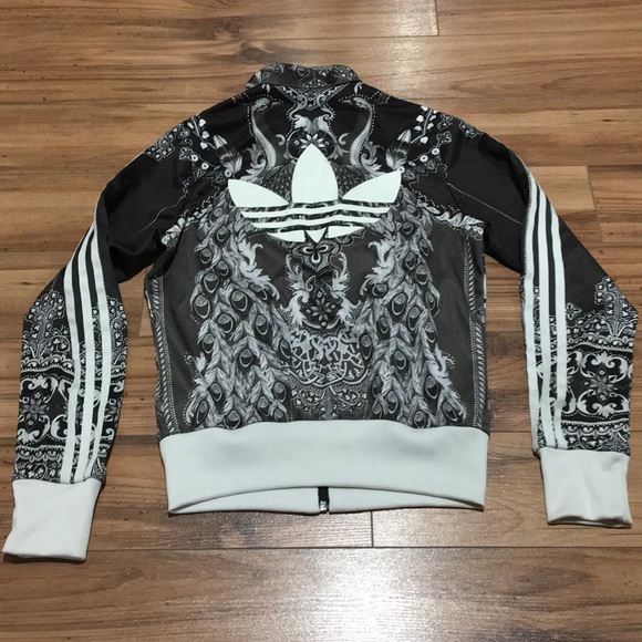 Adidas - Picture 2 of 2